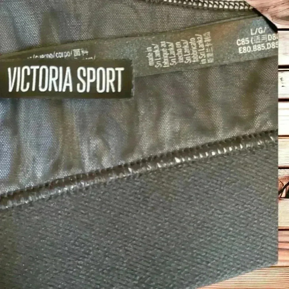 Victoria Secret Player Unlined Strappy Racerback Sports Bra Size Large. - Picture 3 of 3